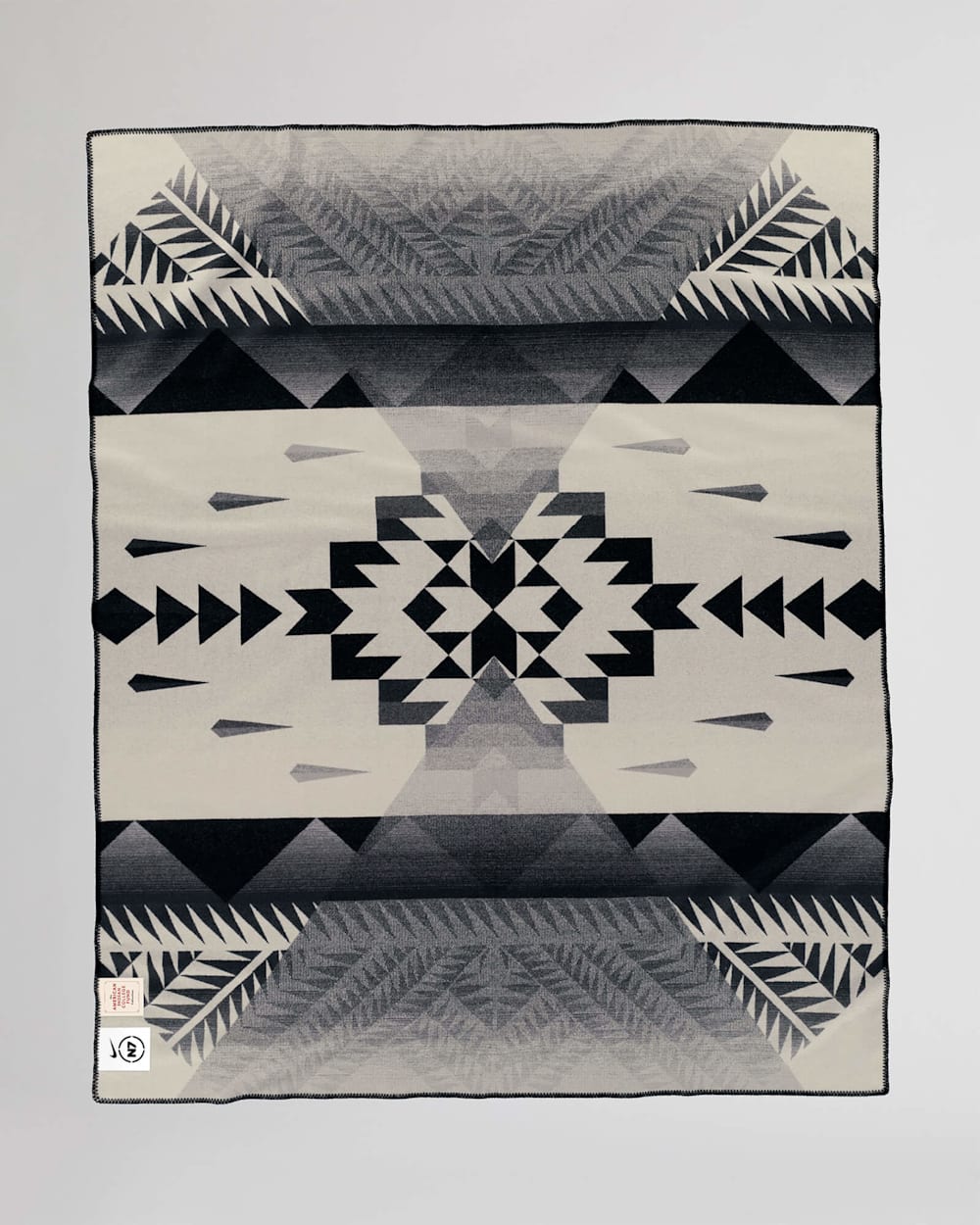 AICF Jacquard Blankets - 7 Peaks