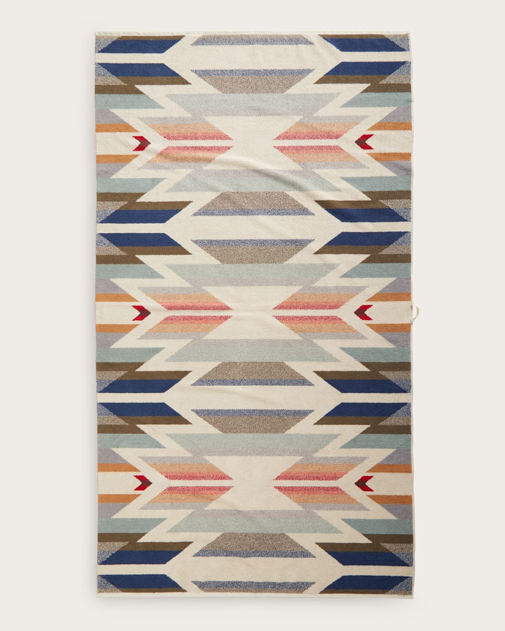 Pendleton Jacquard Spa Towel - Thumbnail 2