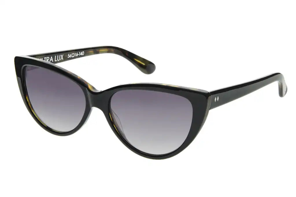 Tres Noir Ultra Lux